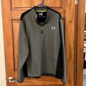 Under Armour 1/4 Zip pullover